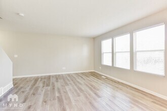 42 E 850 S in Layton, UT - Building Photo - Building Photo