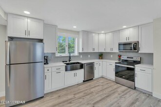 122 Hulick Pl in Long Branch, NJ - Building Photo - Building Photo