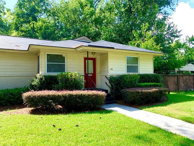 property at 4805 Reynolds St