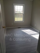 1325 Virginia Ave in Cookeville, TN - Building Photo - Building Photo