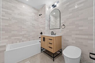 310 Fenimore St in Brooklyn, NY - Building Photo - Building Photo