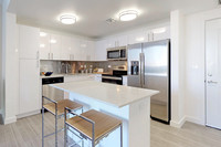 Circ Residences in Hollywood, FL - Building Photo - Interior Photo