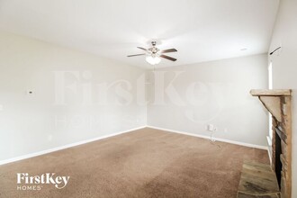 8121 White Oak Loop in Stonecrest, GA - Building Photo - Building Photo