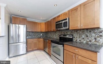 10869 Harrow Rd in Philadelphia, PA - Building Photo - Building Photo