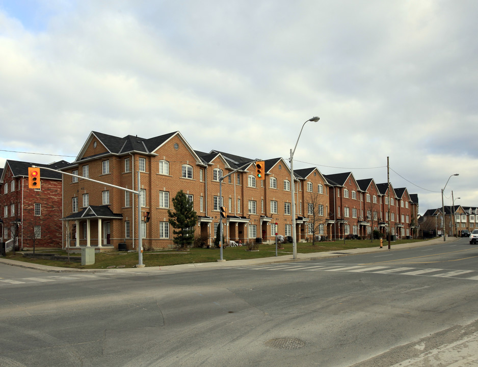 Upper Junction in Toronto, ON - Building Photo