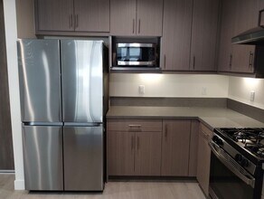 168 S Monterey St in Alhambra, CA - Building Photo - Building Photo