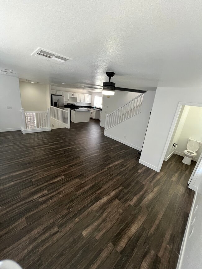 2178 Dragon Claw Ln in Las Vegas, NV - Building Photo - Building Photo