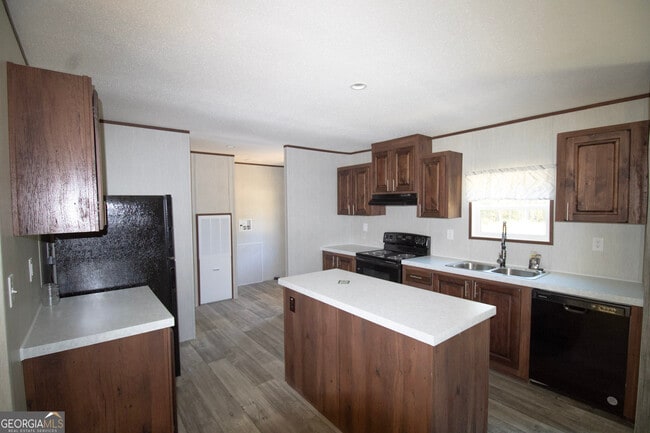 1778 Zettwell Rd in Statesboro, GA - Building Photo - Building Photo