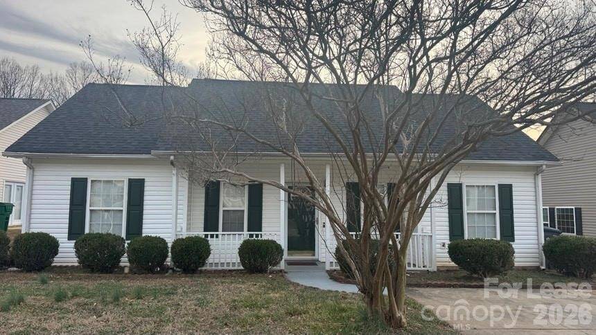 1917 Nigel Ct in Charlotte, NC - Foto de edificio