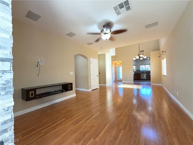 1353 Robbers Roost Ave in Henderson, NV - Building Photo - Building Photo