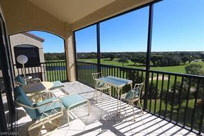 7024 Pelican Bay Blvd-Unit -F502 in Naples, FL - Building Photo - Building Photo