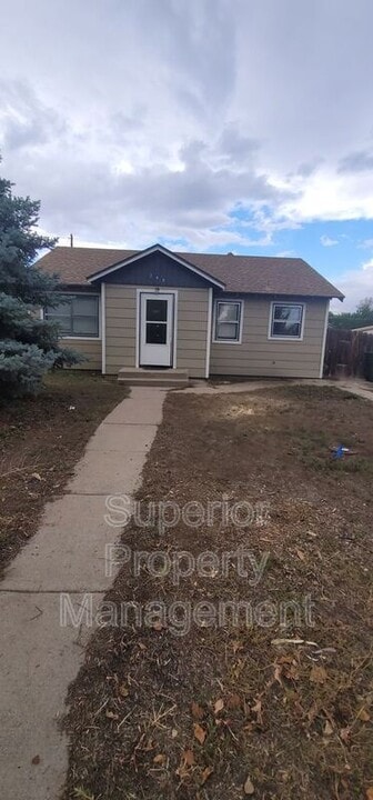 245 E 3rd St in Ault, CO - Building Photo