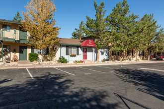 Grove Garden in Reno, NV - Building Photo - Primary Photo