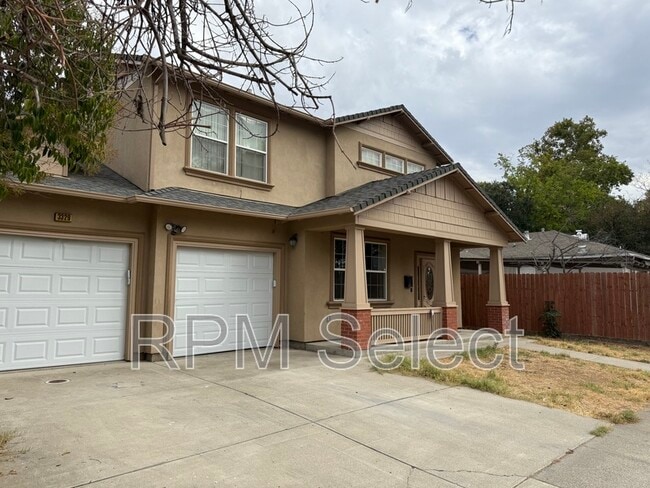 3329 San Jose Way in Sacramento, CA - Building Photo - Building Photo