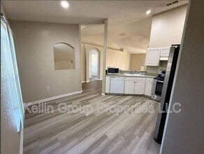 1145 View Pointe Cir in Lake Wales, FL - Building Photo - Building Photo