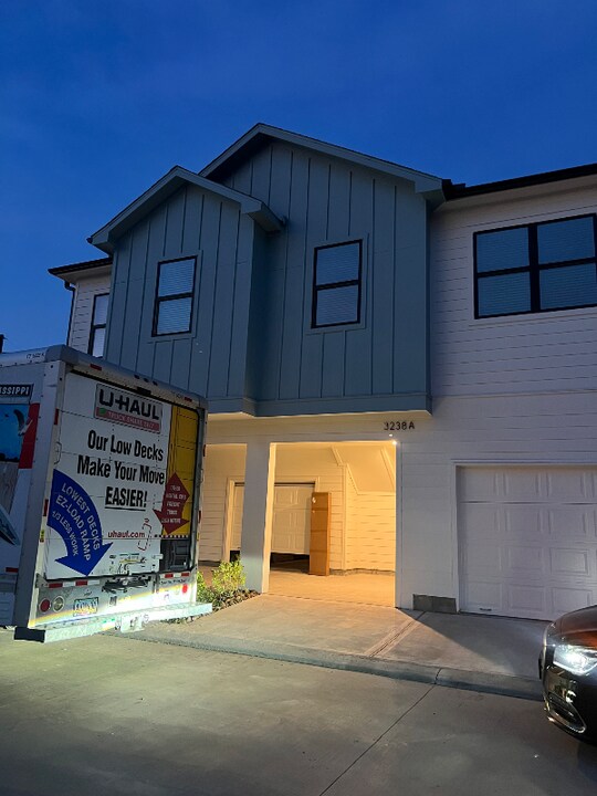 3238 Frying Pan Ln in Park Row, TX - Building Photo