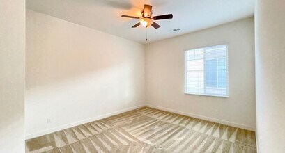 148 Willowbend in Irvine, CA - Building Photo - Building Photo