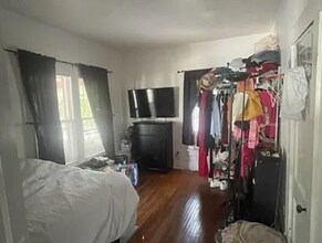 1208 S Lincoln St in Bloomington, IN - Building Photo - Building Photo