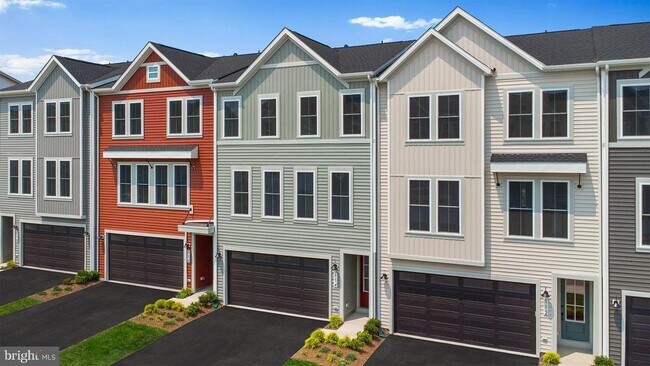 114 Galaxy Pl in Stephenson, VA - Foto de edificio - Building Photo