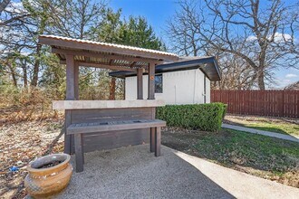 2700 S Chase Ct, Unit 824 in Burleson, TX - Building Photo - Building Photo