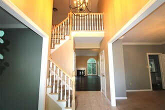 1647 Wildhorse Pkwy Dr in Wildwood, MO - Foto de edificio - Building Photo