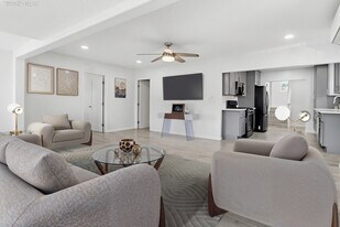 9234 -9236 Winter Gardens Blvd, Unit 9234 Winter gardens blvd in Lakeside, CA - Building Photo