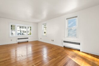 34 Nilsen Ave in Quincy, MA - Building Photo - Building Photo