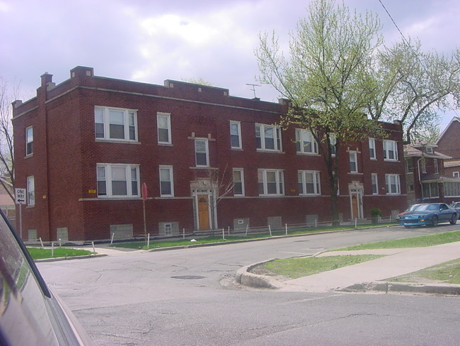 5119-5121 W Ohio Ave in Chicago, IL - Building Photo - Other