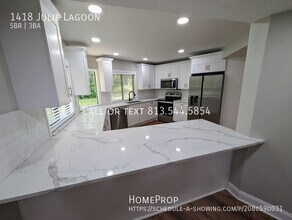 1418 Julie Lagoon in Lutz, FL - Building Photo - Building Photo