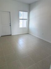 2670 Skyline Lp in Kissimmee, FL - Building Photo - Building Photo
