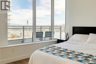 618 Carnarvon St in New Westminster, BC - Building Photo