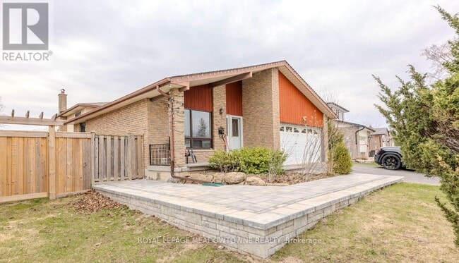 property at 468 Gowland CR