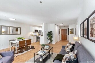 1700 Gough St in San Francisco, CA - Building Photo - Building Photo