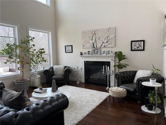 property at 3818 Pascolo Bend