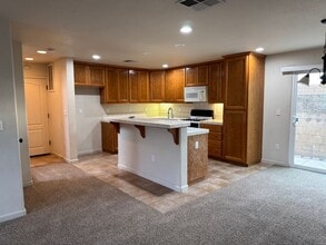 750 Odilia Ct in Gustine, CA - Building Photo - Building Photo