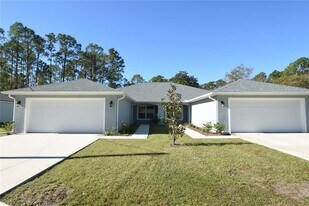 121 Ullian Trail in Palm Coast, FL - Building Photo