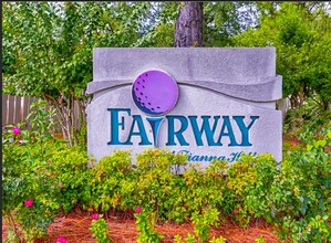 Fairway at Fianna Hills in Fort Smith, AR - Foto de edificio - Building Photo