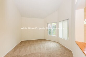16 Cordoba in Irvine, CA - Building Photo - Building Photo