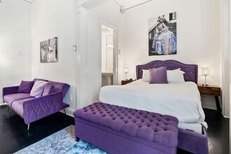 508 Chartres St, Unit SI ID1272334P in New Orleans, LA - Foto de edificio - Building Photo