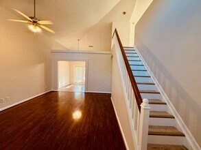 3072 Prichard Dr in Lexington, KY - Building Photo - Building Photo