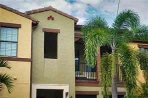 9054 Capistrano St N-Unit -40-2 in Naples, FL - Building Photo - Building Photo