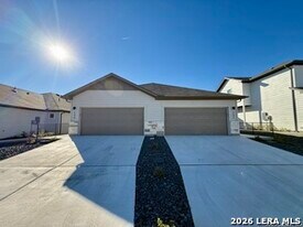 252 Nespral Dr in San Antonio, TX - Building Photo