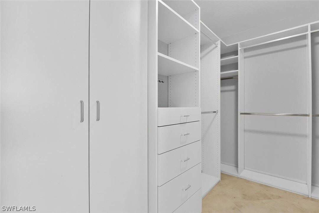 269 Barefoot Beach Blvd in Bonita Springs, FL - Building Photo