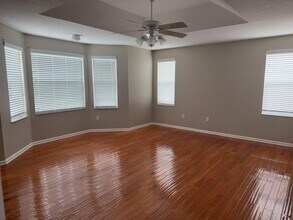 1510 Running Oak Ln in Royal Palm Beach, FL - Building Photo - Building Photo