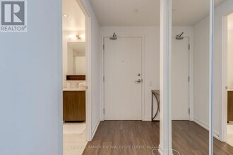 5 Buttermill Ave. in Vaughan, ON - Building Photo - Building Photo