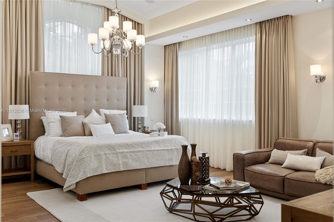 2914 Alton Rd in Miami Beach, FL - Building Photo