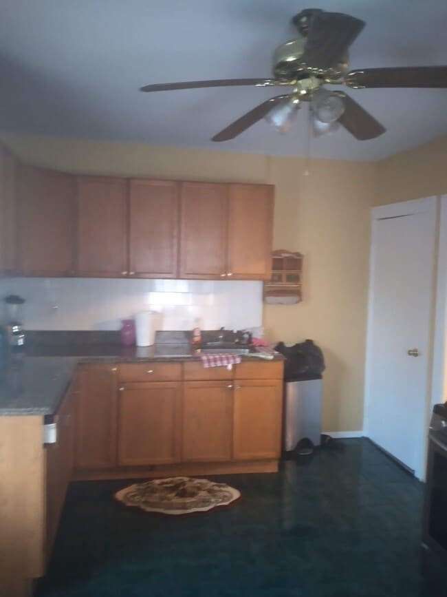 115-11-211 219th St in Queens, NY - Building Photo - Building Photo