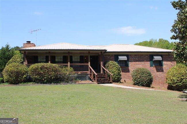 property at 426 Winder Hwy