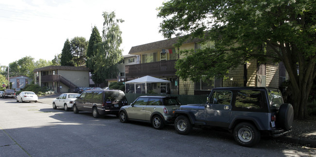 502-522 SE 26th Ave in Portland, OR - Building Photo - Building Photo