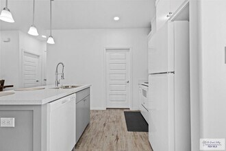 422 Arroyo Ln in La Feria, TX - Building Photo - Building Photo